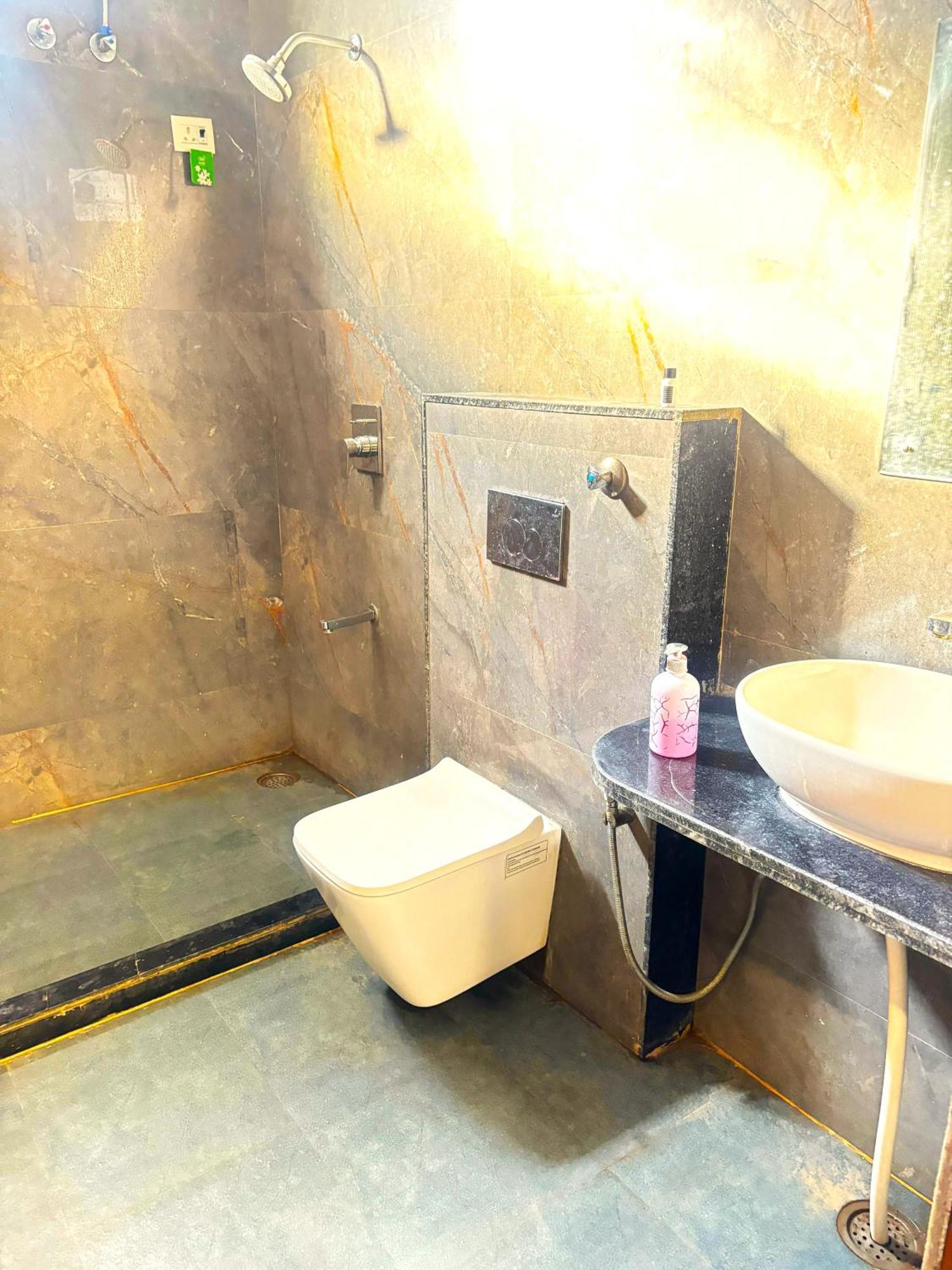 Hotel Hari Inn Jaipur Room photo